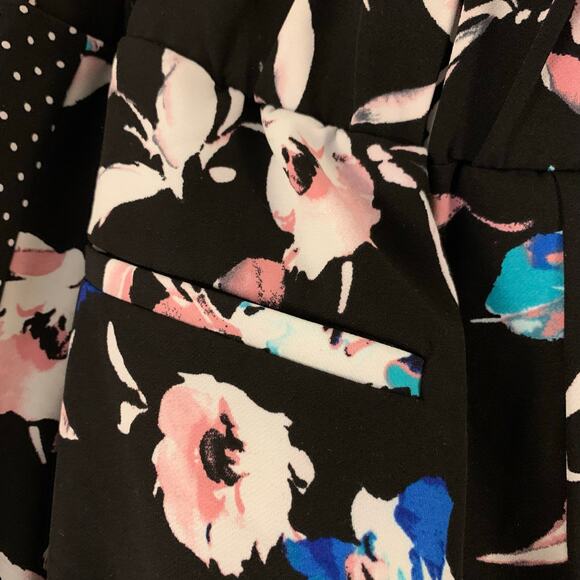 Lane Bryant Women's 2 PC. Floral High Waist Pants & Jacket Set Size 18/20 - Picture 11 of 13